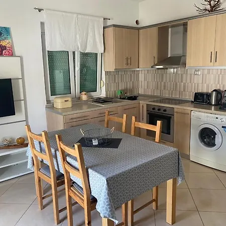 Alexis Stefanos Apartment *